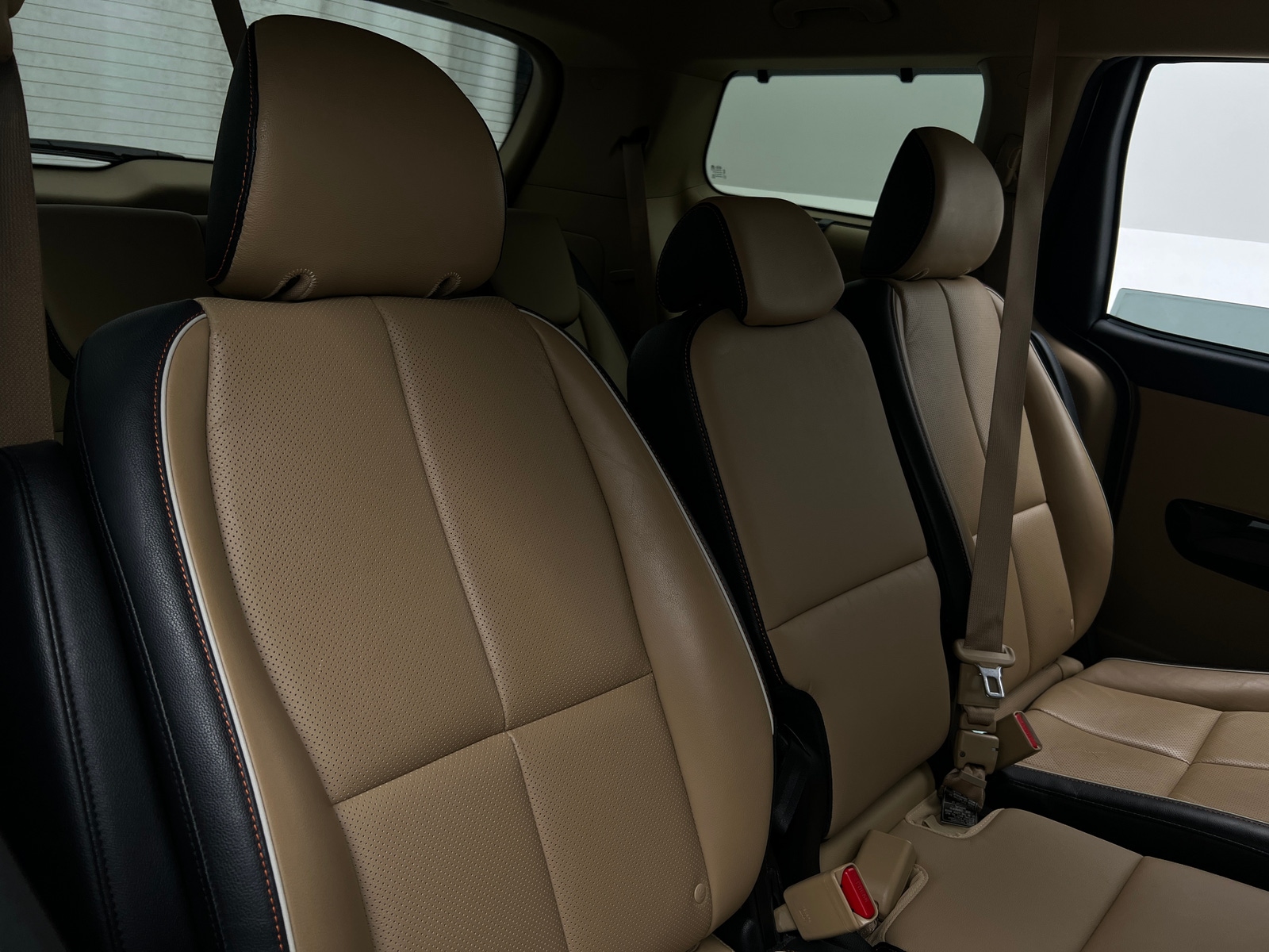 Thumbnail: 2021 Kia Sedona - 5