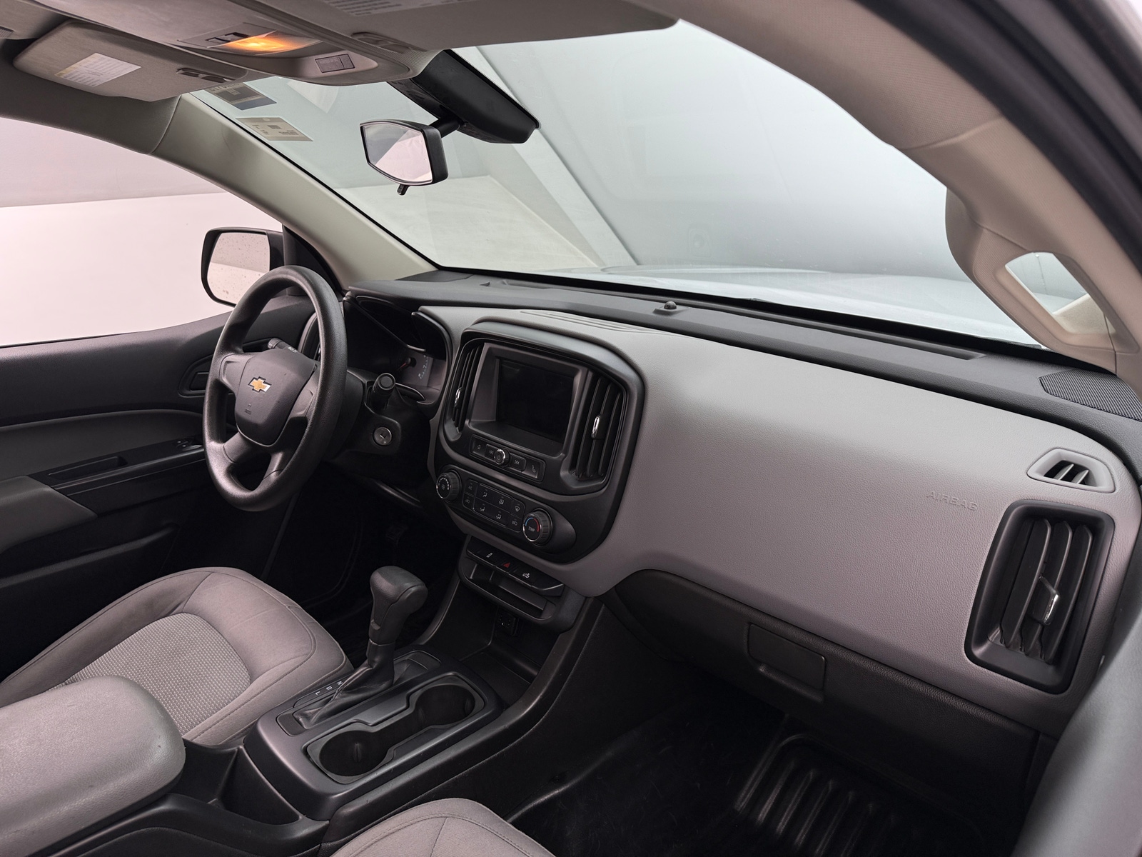 Thumbnail: 2019 Chevrolet Colorado - 3