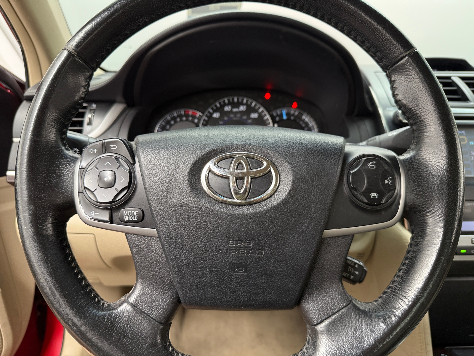 Thumbnail: 2013 Toyota Camry - 4