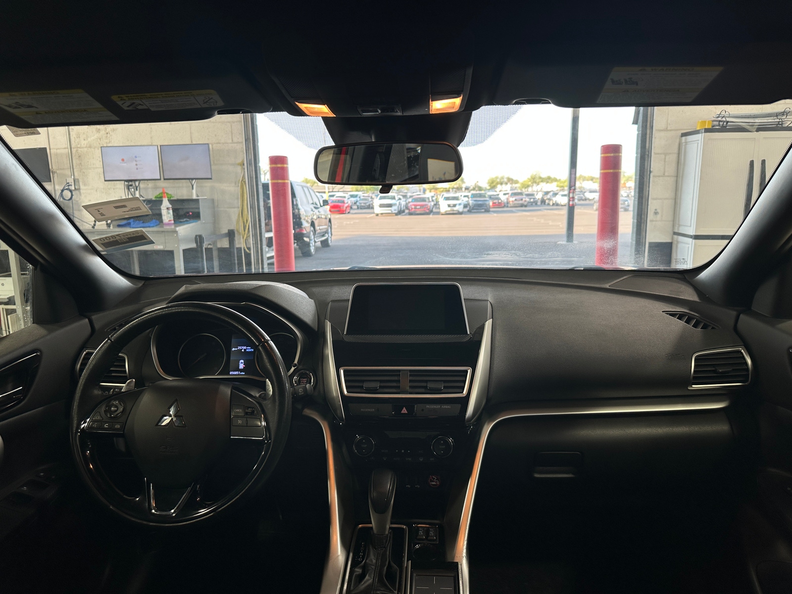 Thumbnail: 2020 Mitsubishi Eclipse Cross - 2