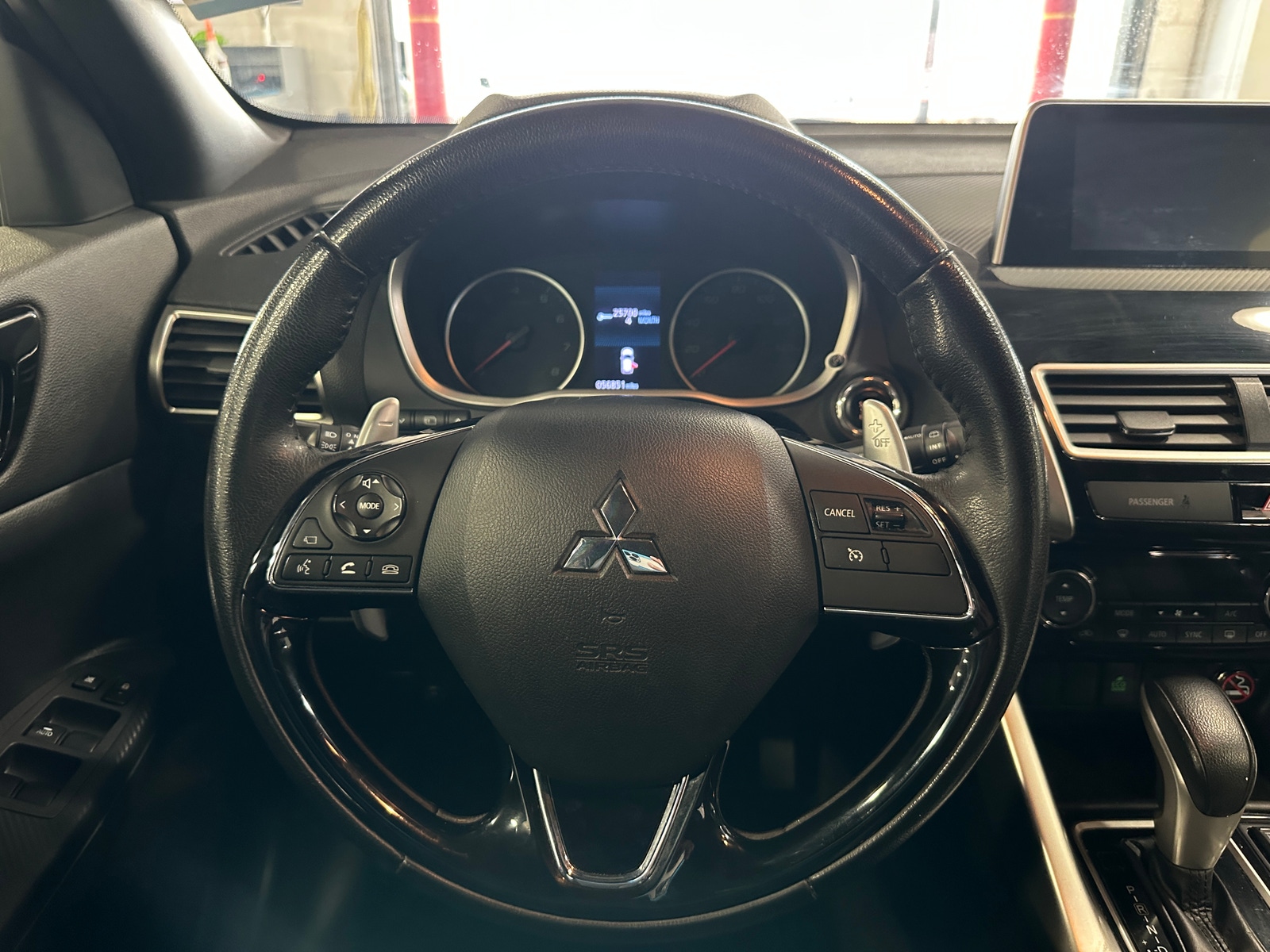 Thumbnail: 2020 Mitsubishi Eclipse Cross - 4