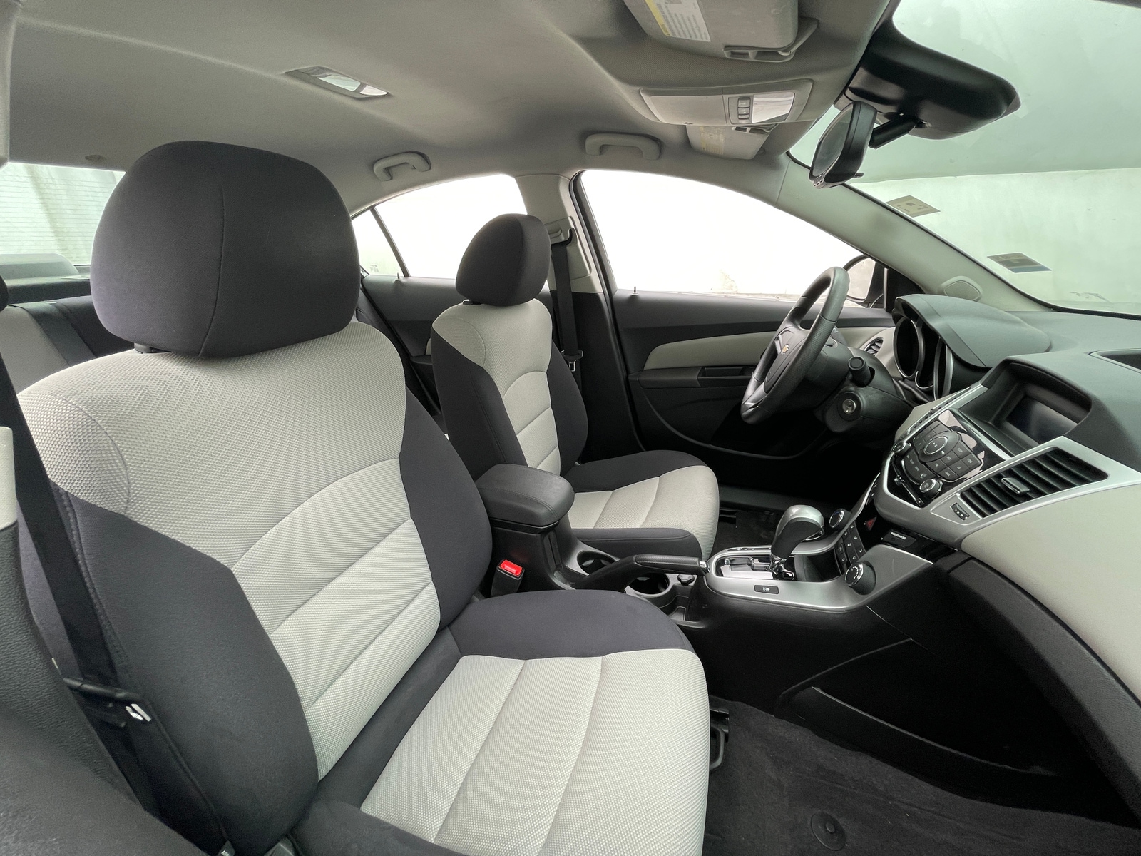 Thumbnail: 2014 Chevrolet Cruze - 2