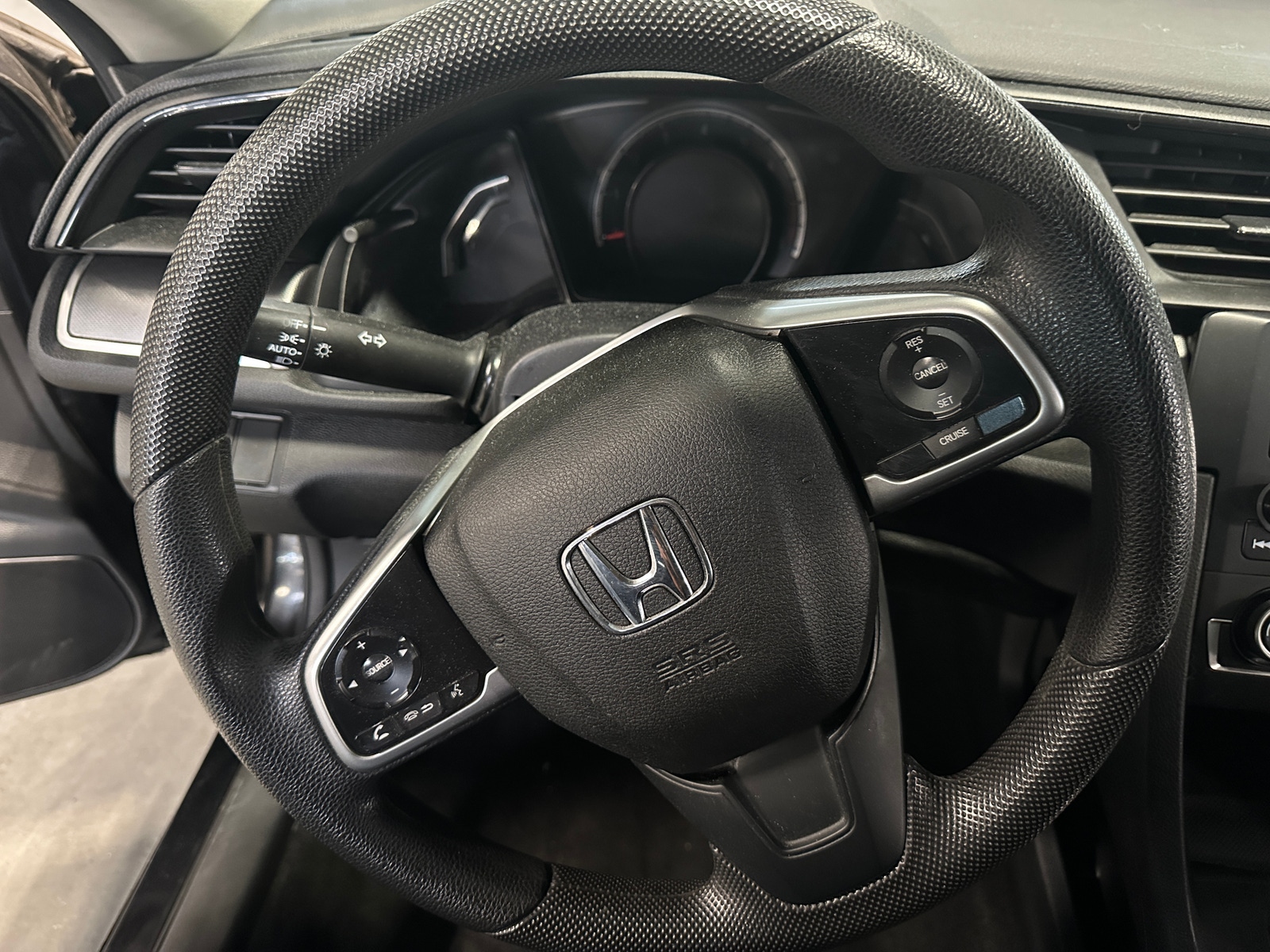 Thumbnail: 2018 Honda Civic - 5