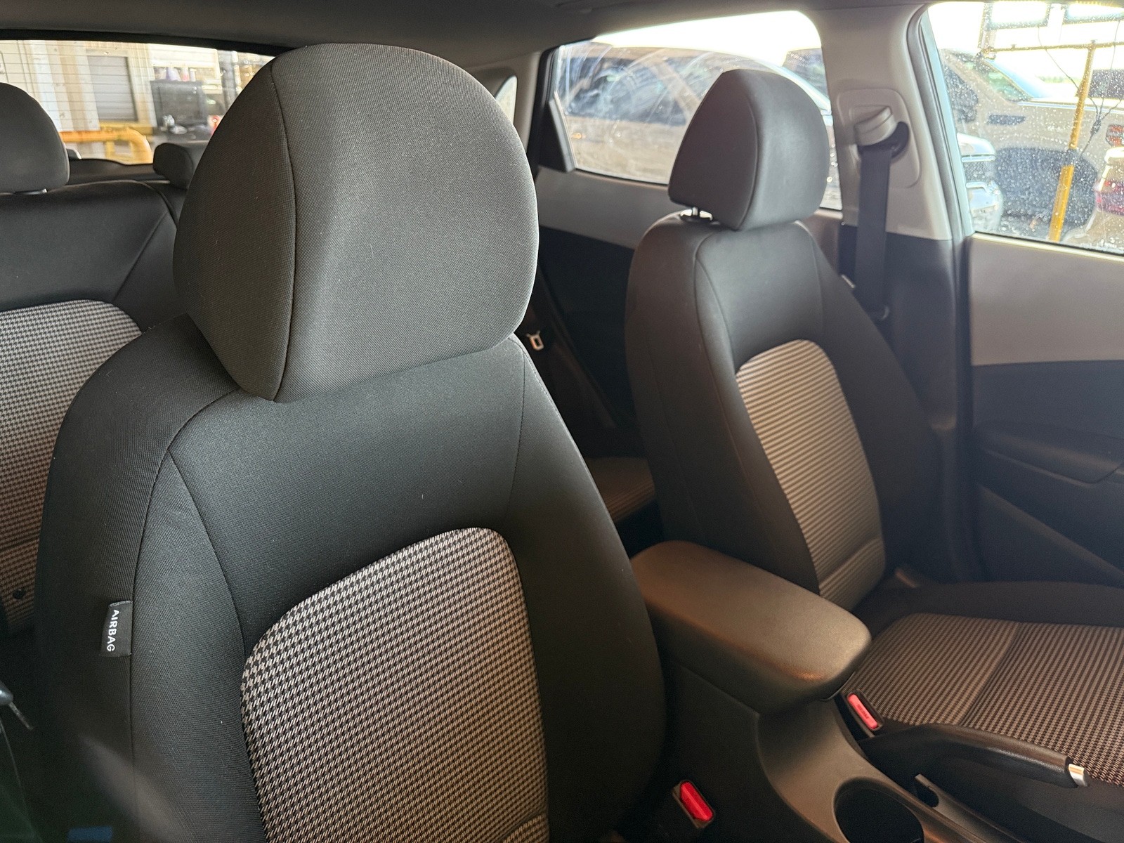 Thumbnail: 2021 Hyundai Kona - 2