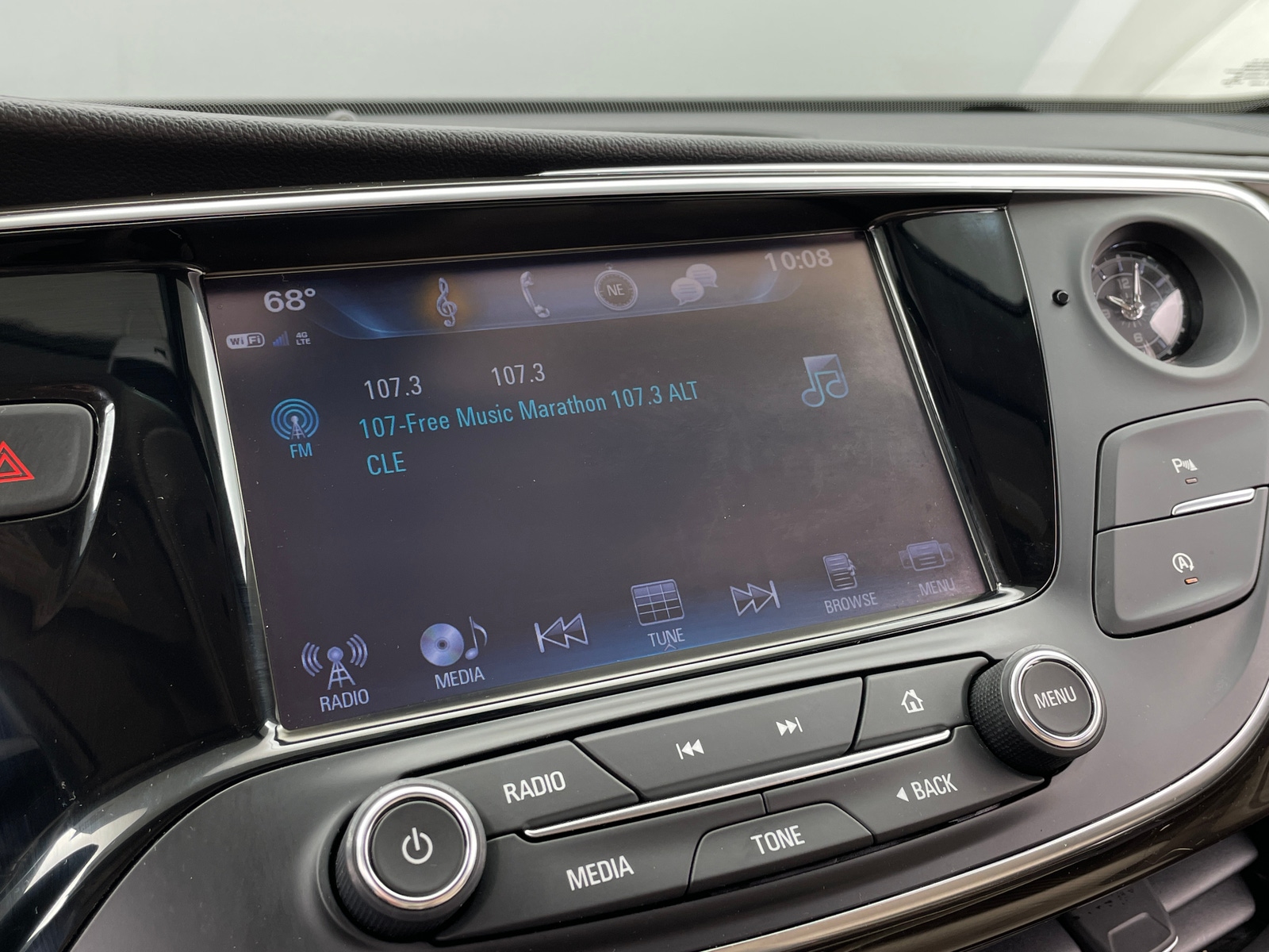 Thumbnail: 2020 Buick Envision - 3