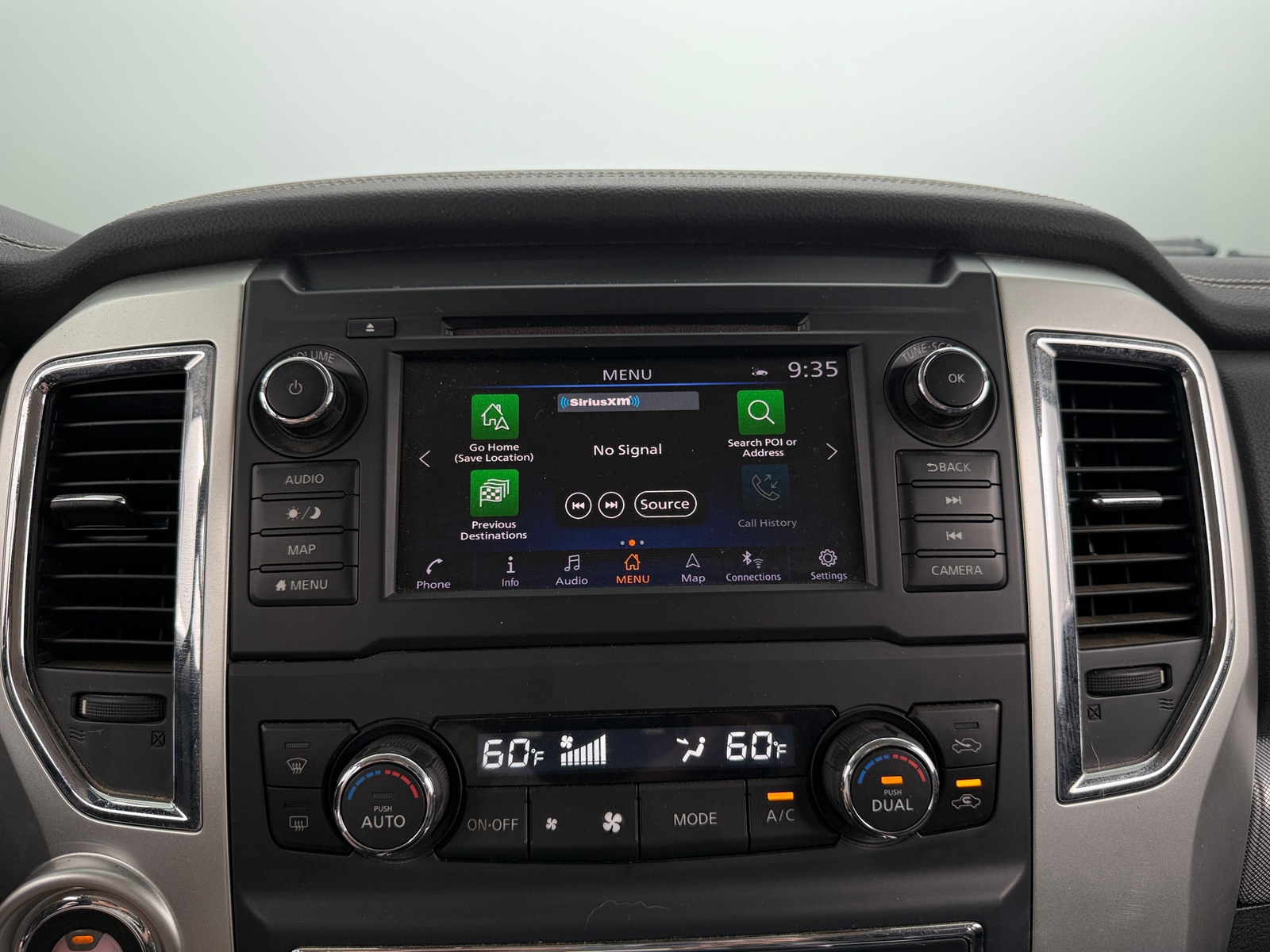 Thumbnail: 2019 Nissan Titan - 4