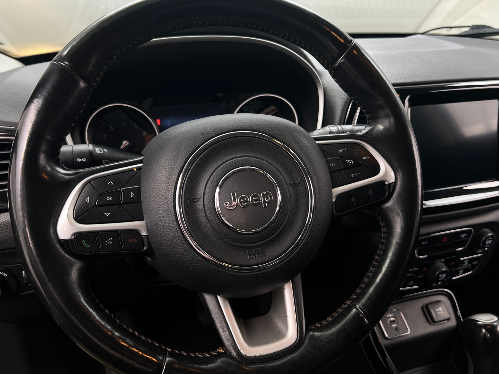 Thumbnail: 2019 Jeep Compass - 4