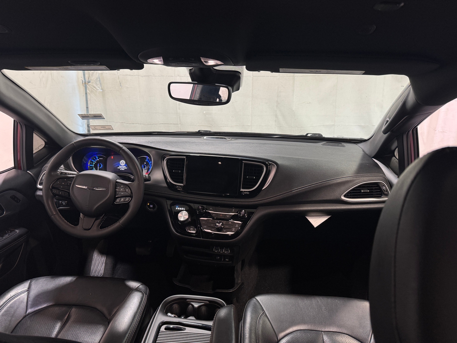 Thumbnail: 2022 Chrysler Pacifica - 2