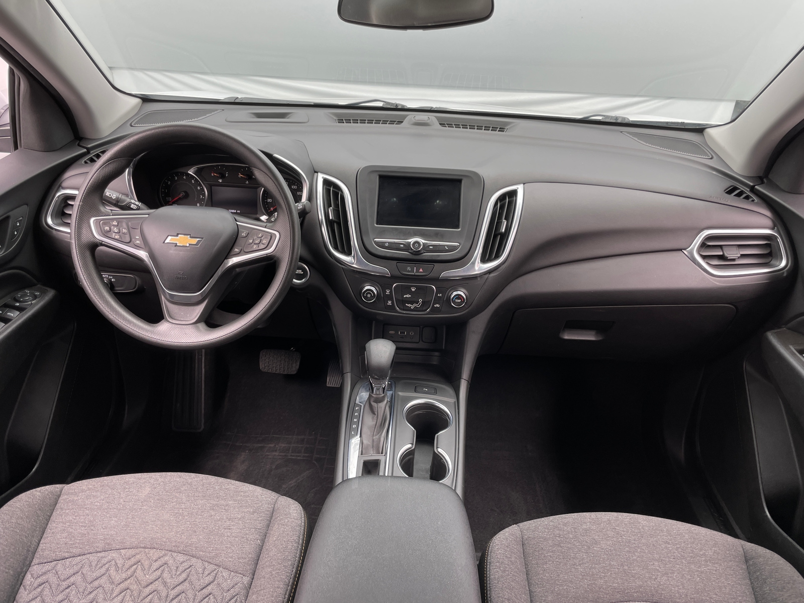 Thumbnail: 2023 Chevrolet Equinox - 3