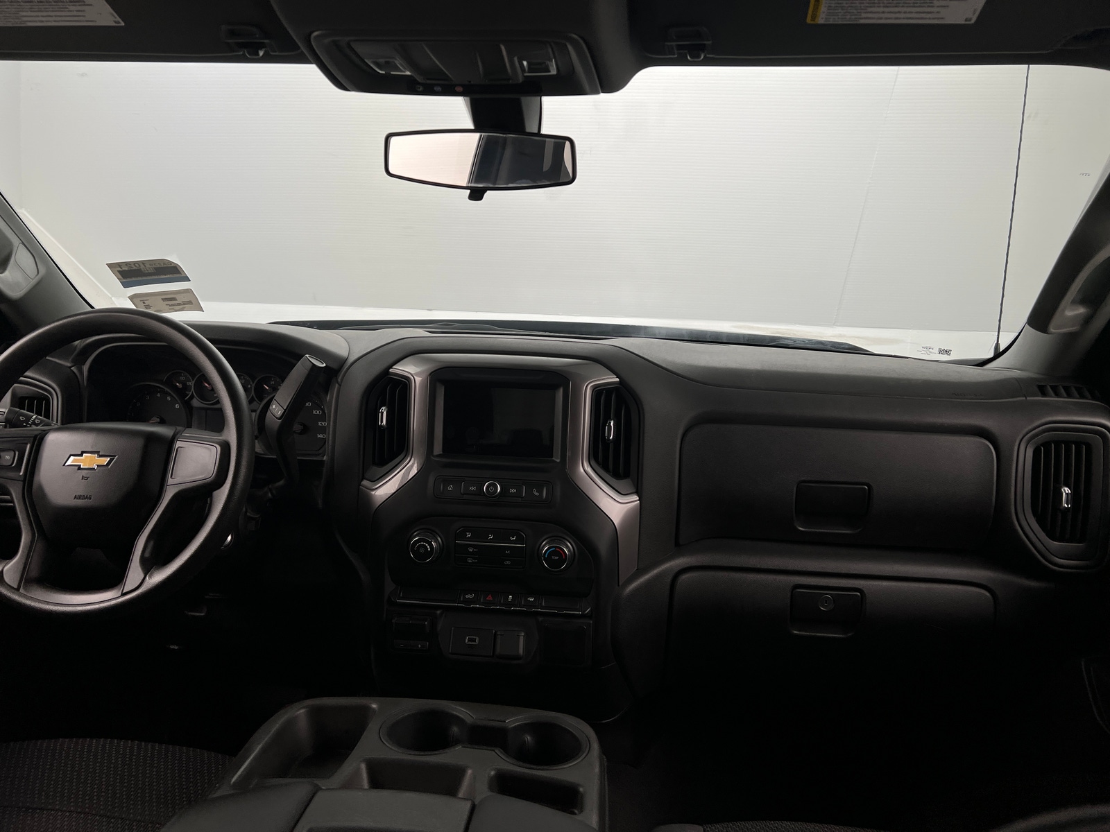 Thumbnail: 2019 Chevrolet Silverado 1500 - 3