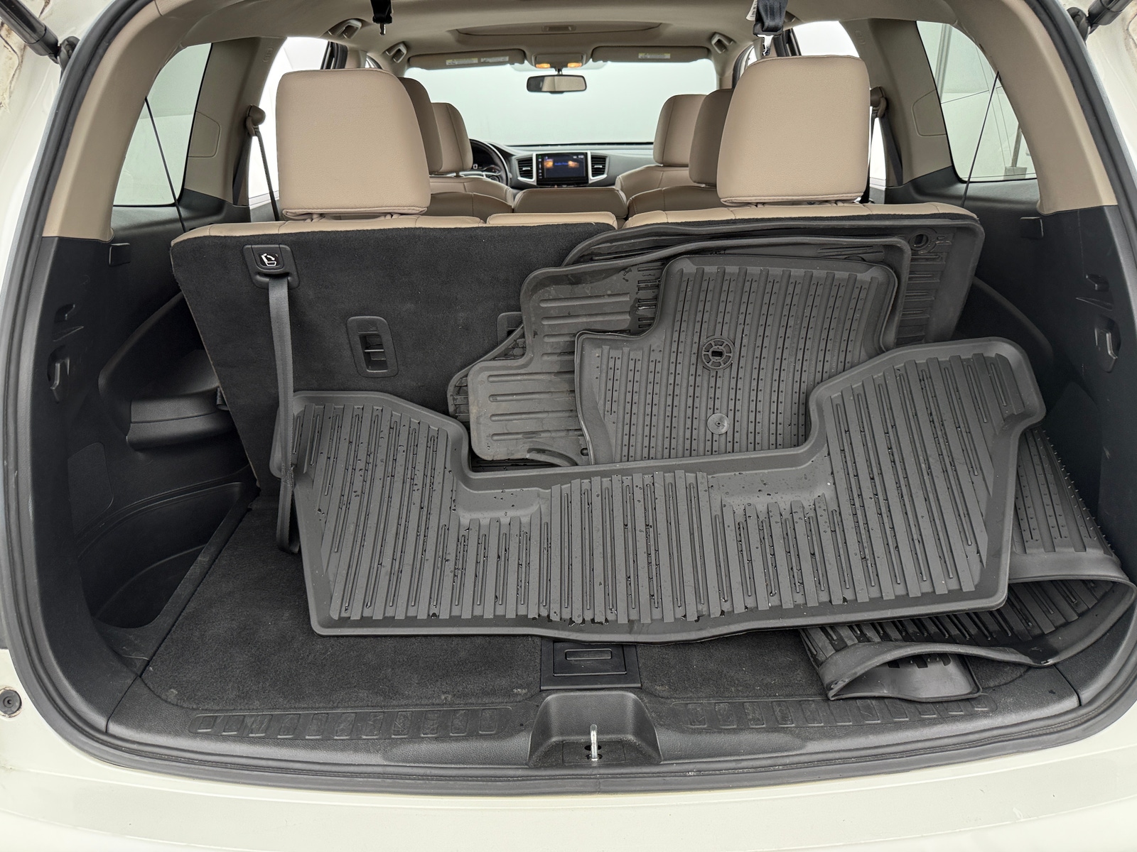 Thumbnail: 2016 Honda Pilot - 6