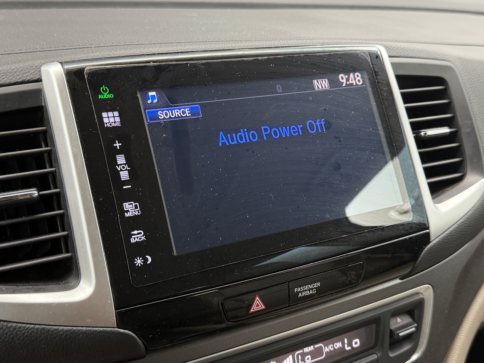 Thumbnail: 2016 Honda Pilot - 3