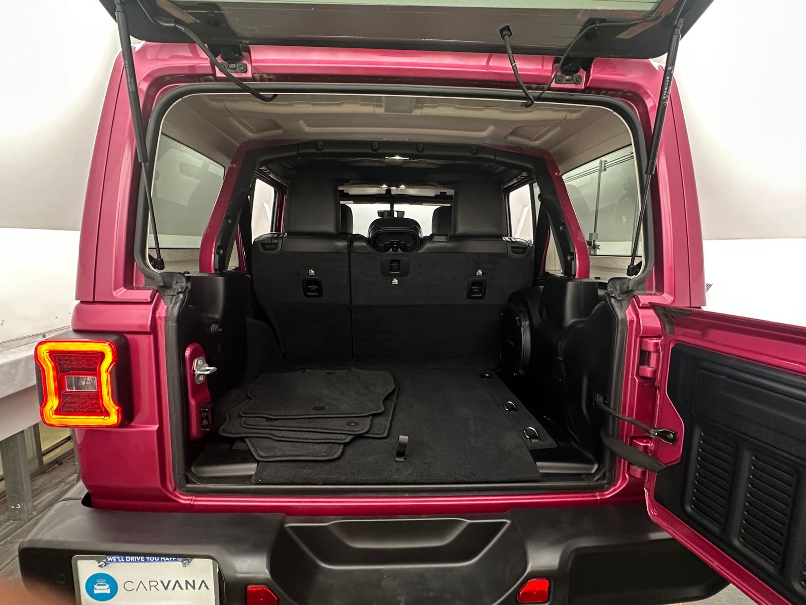 Thumbnail: 2022 Jeep Wrangler - 6