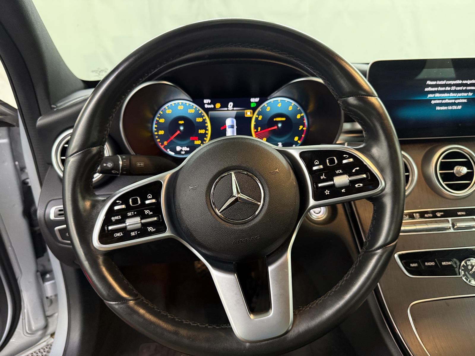 Thumbnail: 2021 Mercedes-Benz C-Class - 4