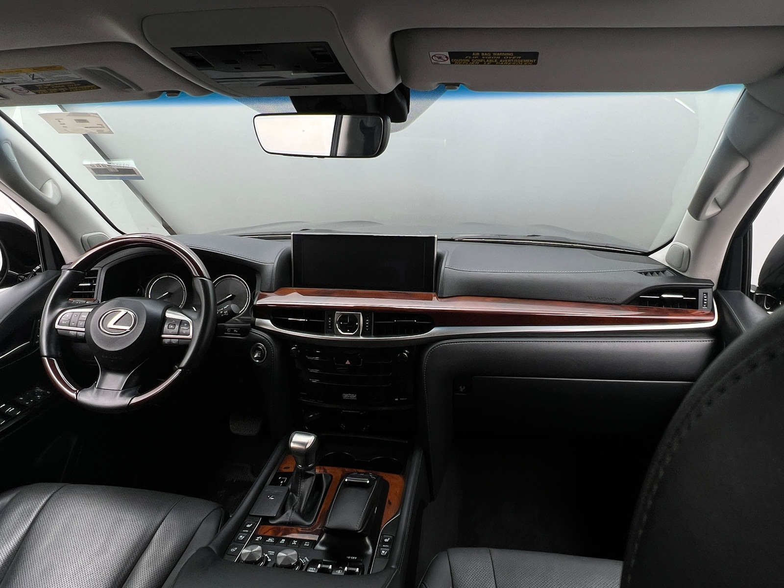 Thumbnail: 2019 Lexus LX - 2