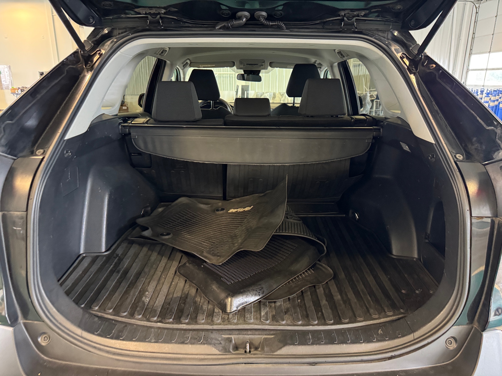 Thumbnail: 2020 Toyota RAV4 - 7