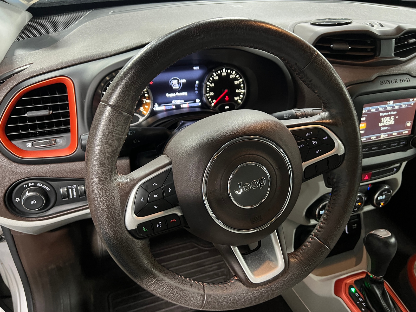 Thumbnail: 2016 Jeep Renegade - 4