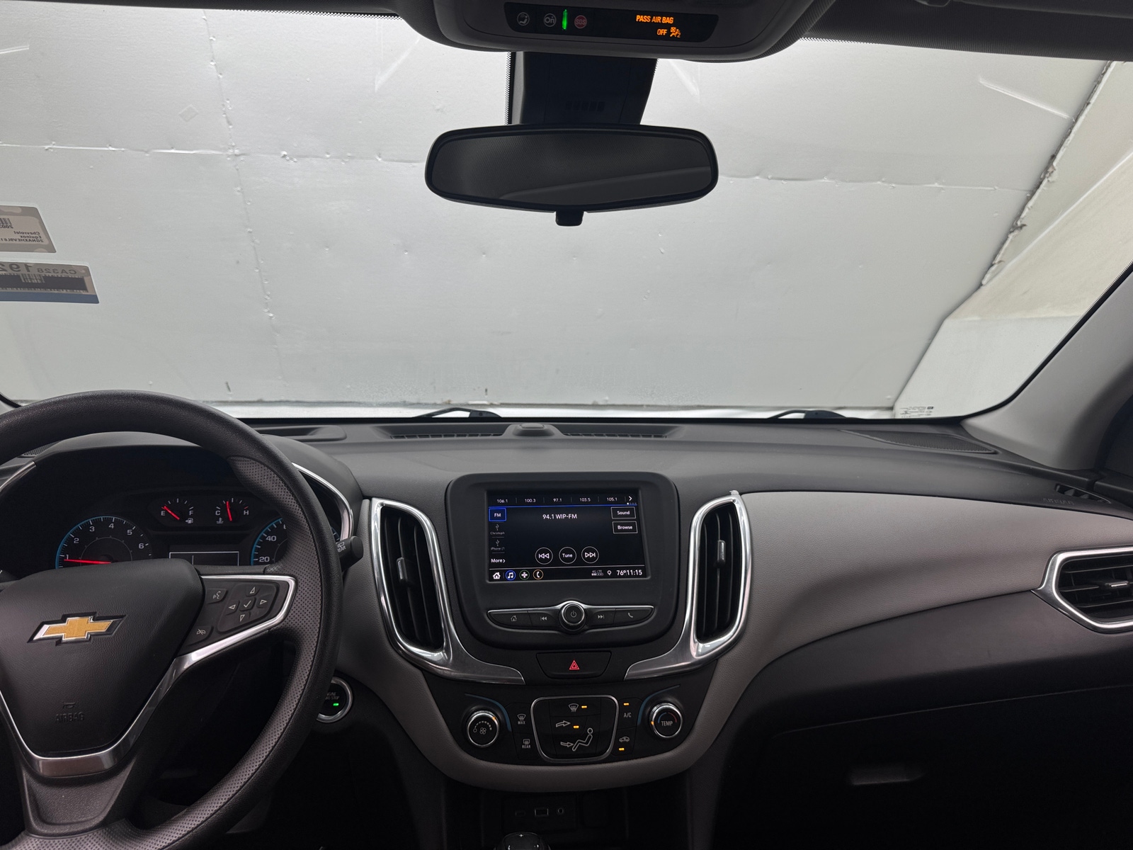 Thumbnail: 2020 Chevrolet Equinox - 3