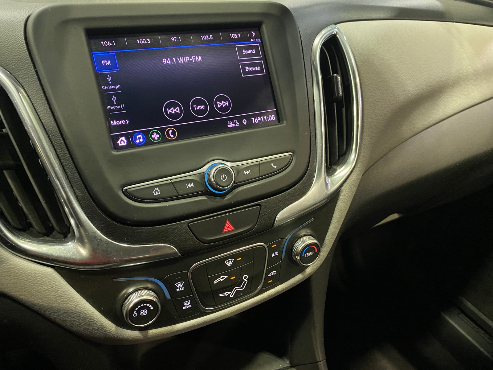 Thumbnail: 2020 Chevrolet Equinox - 4