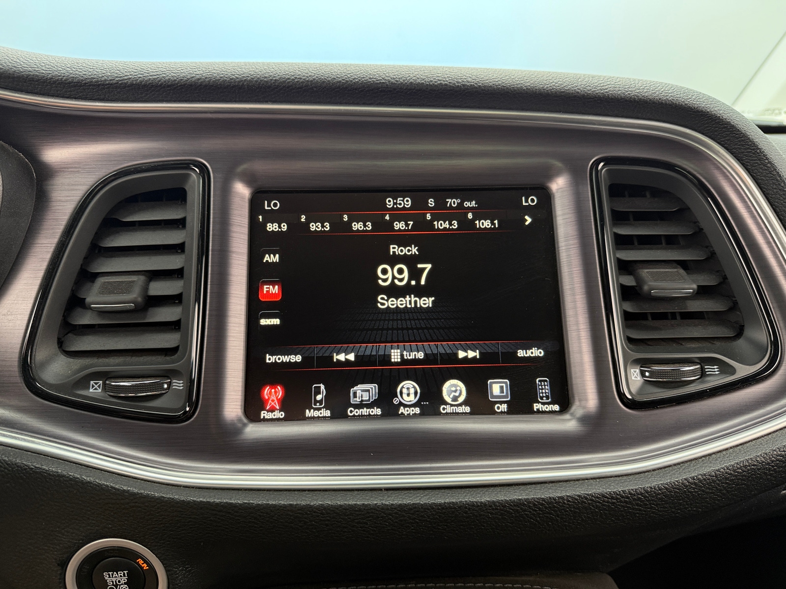 Thumbnail: 2015 Dodge Challenger - 3
