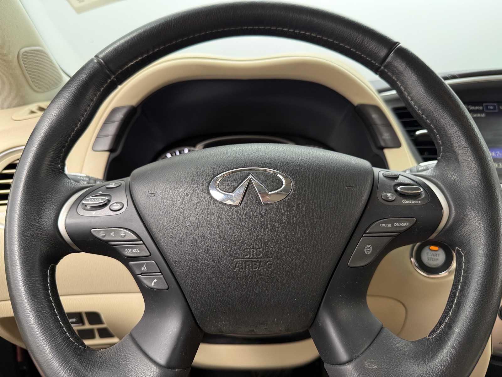 Thumbnail: 2019 INFINITI QX60 - 4