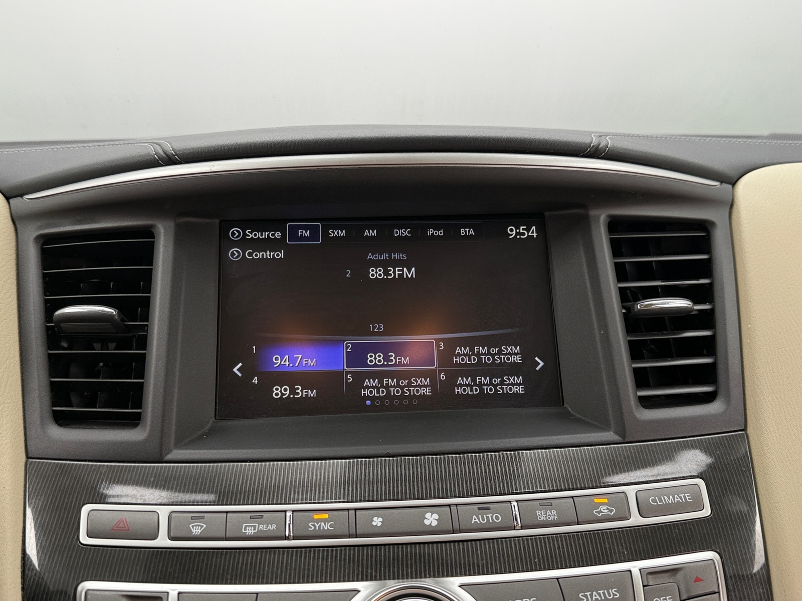 Thumbnail: 2019 INFINITI QX60 - 3
