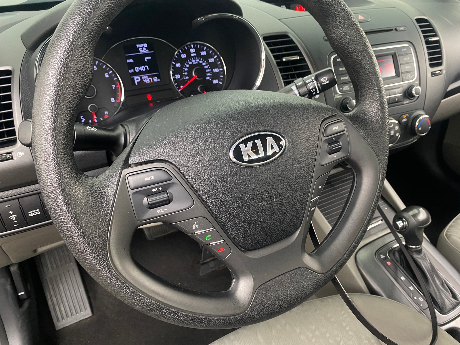 Thumbnail: 2016 Kia Forte - 5