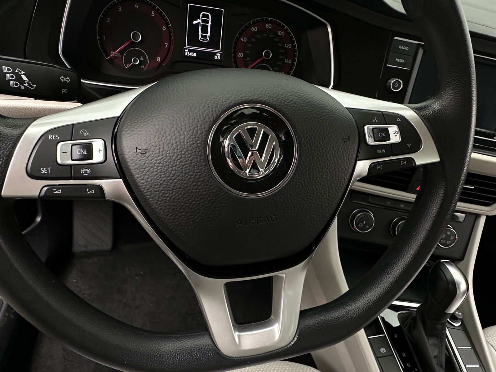 Thumbnail: 2019 Volkswagen Jetta - 5