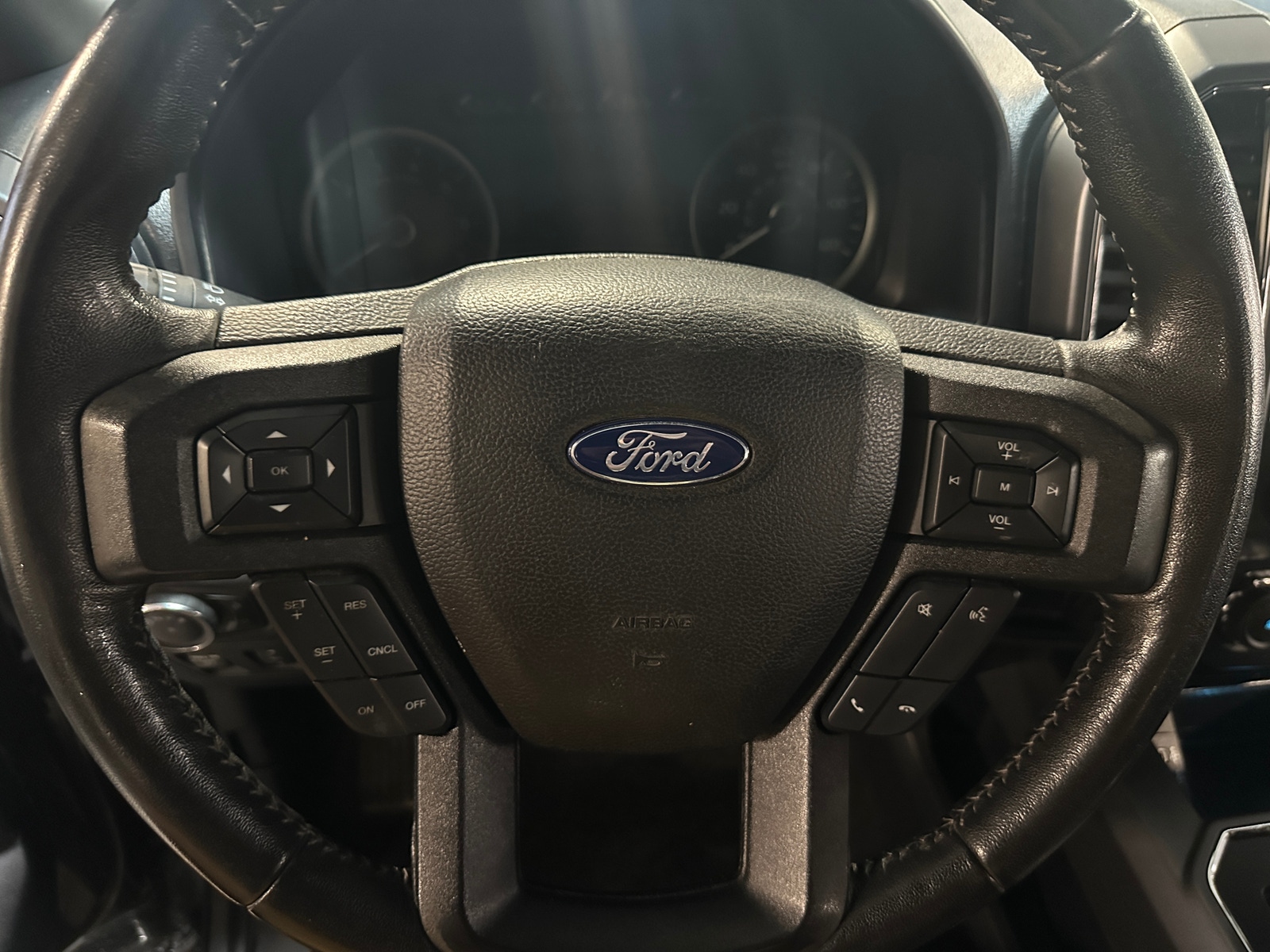 Thumbnail: 2019 Ford Econoline - 5