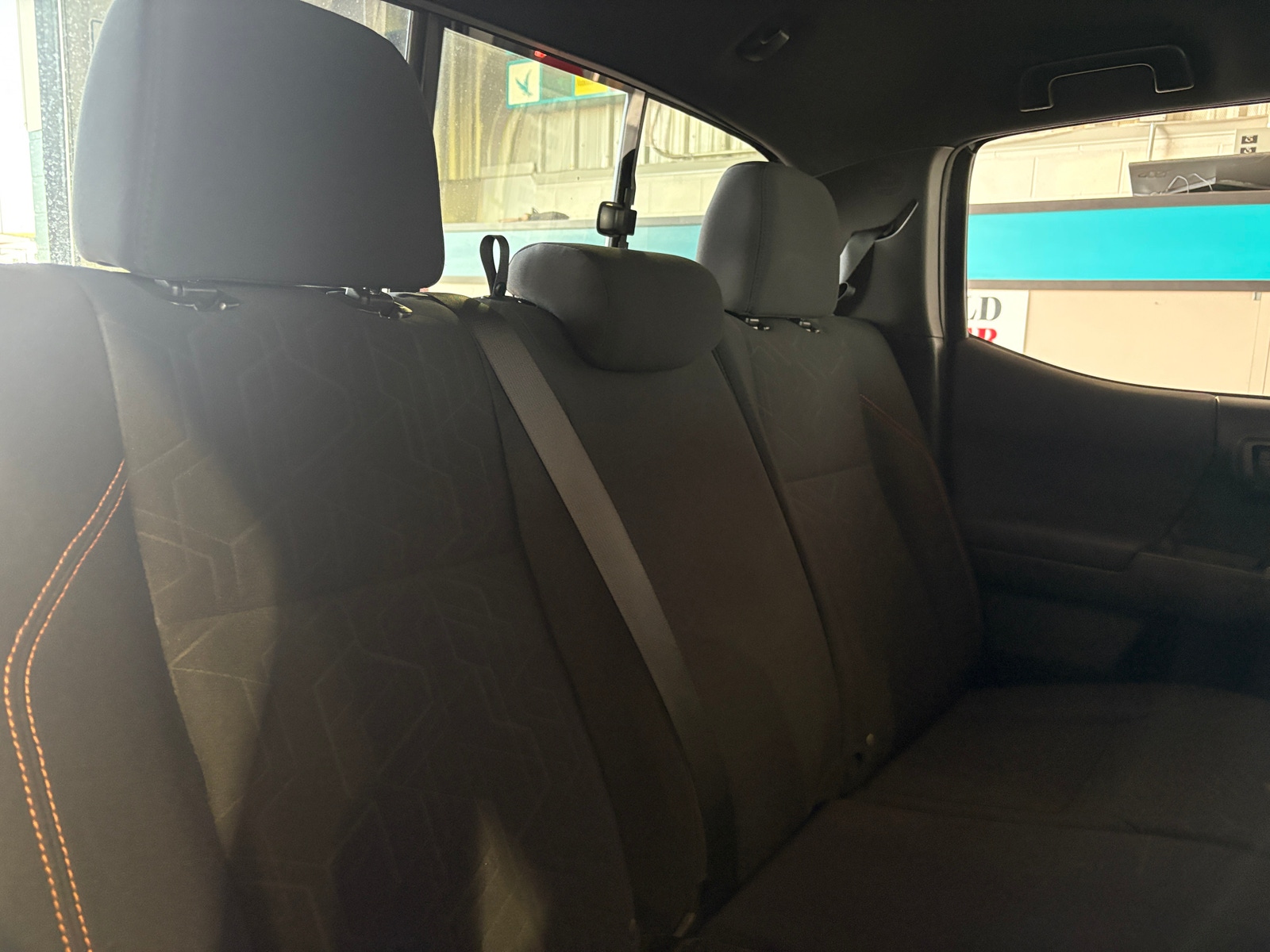 Thumbnail: 2016 Toyota Tacoma - 6