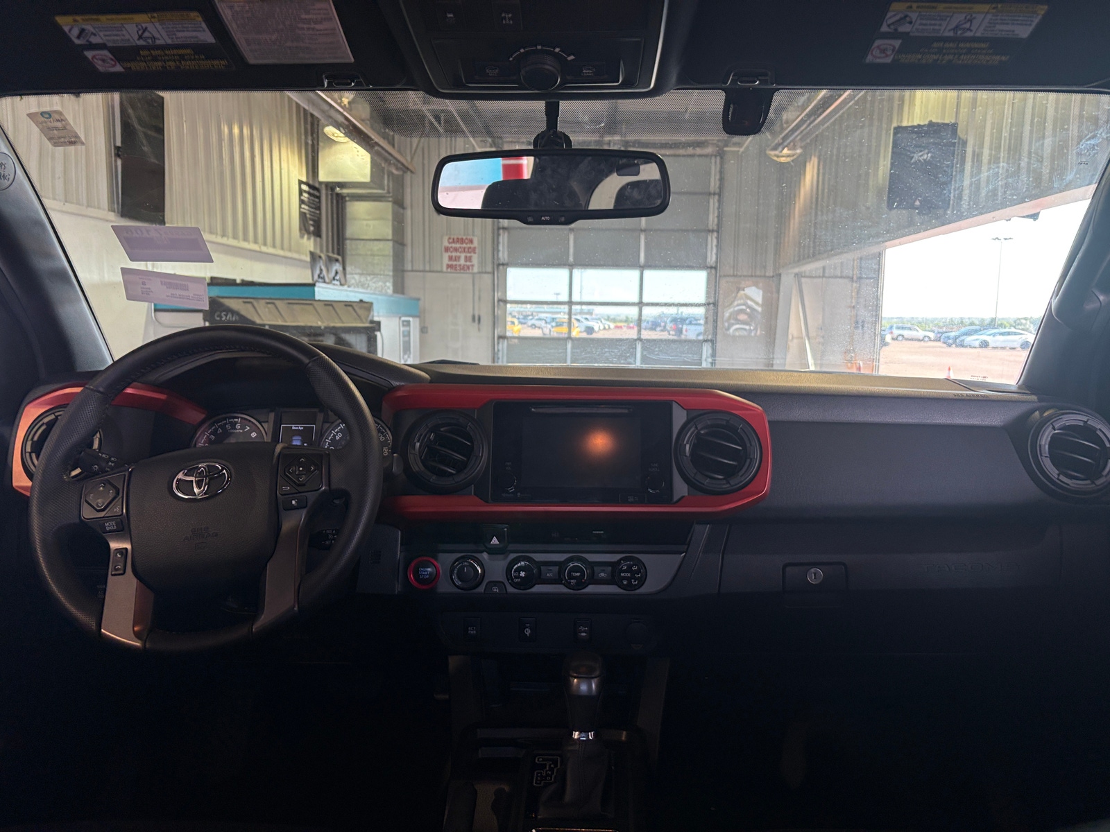 Thumbnail: 2016 Toyota Tacoma - 3