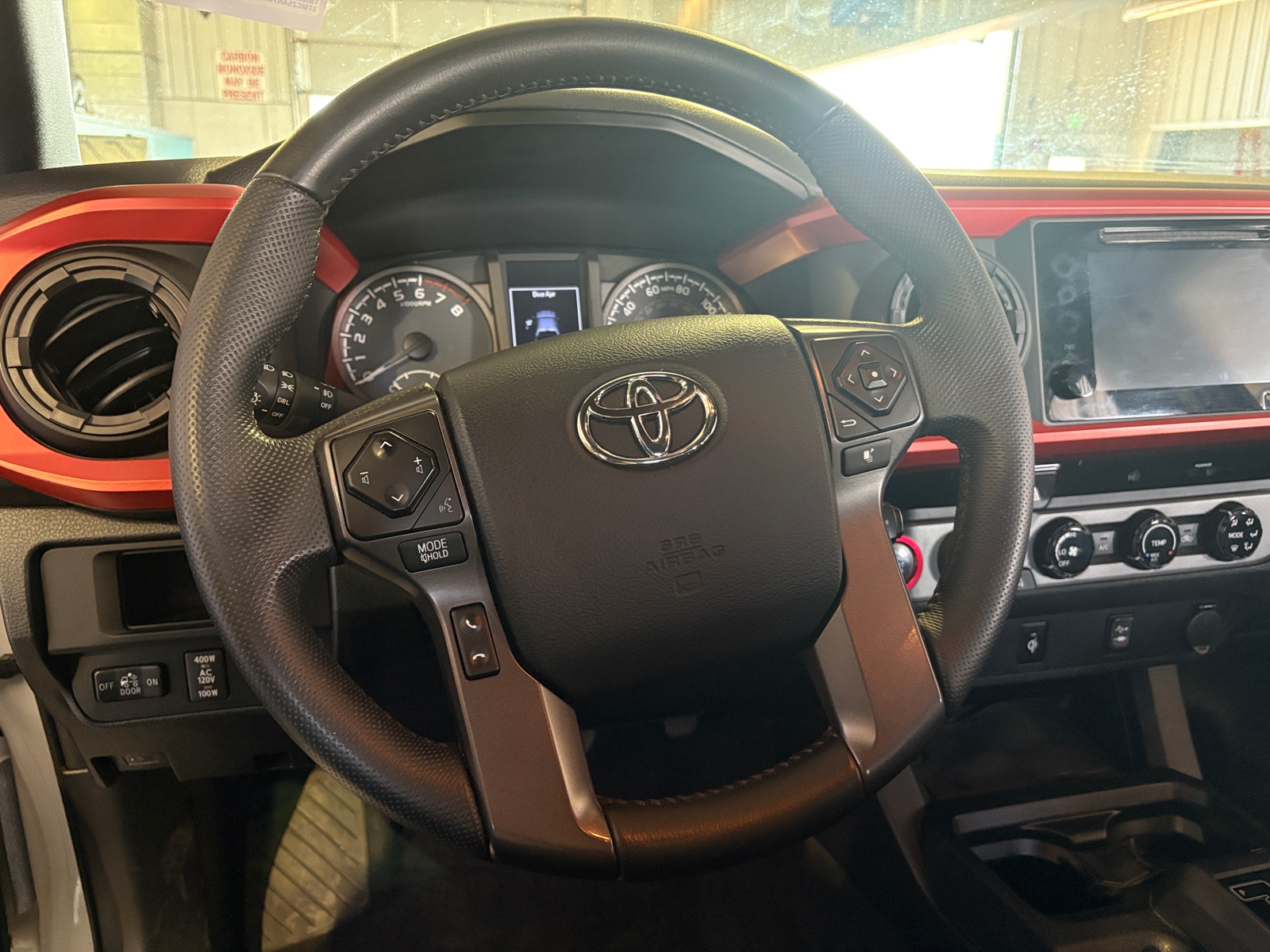 Thumbnail: 2016 Toyota Tacoma - 5