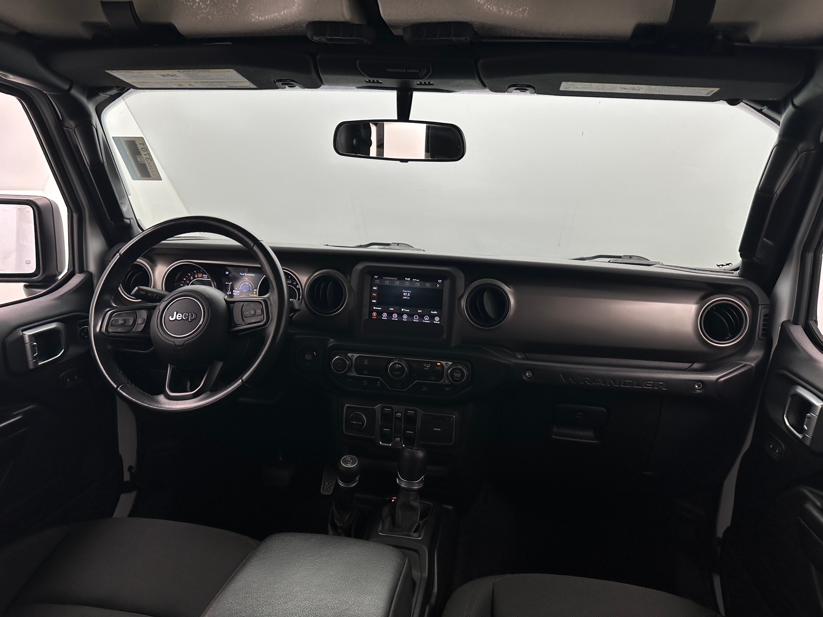 Thumbnail: 2020 Jeep Wrangler - 3