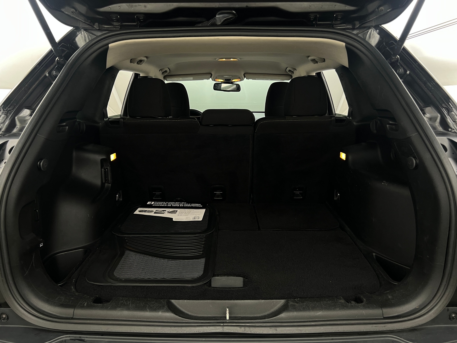 Thumbnail: 2016 Jeep Cherokee - 7