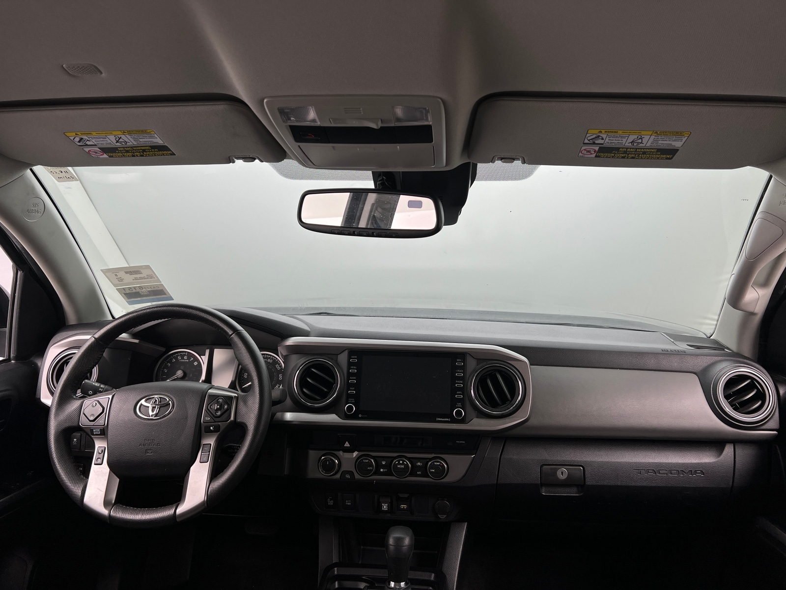 Thumbnail: 2022 Toyota Tacoma - 3