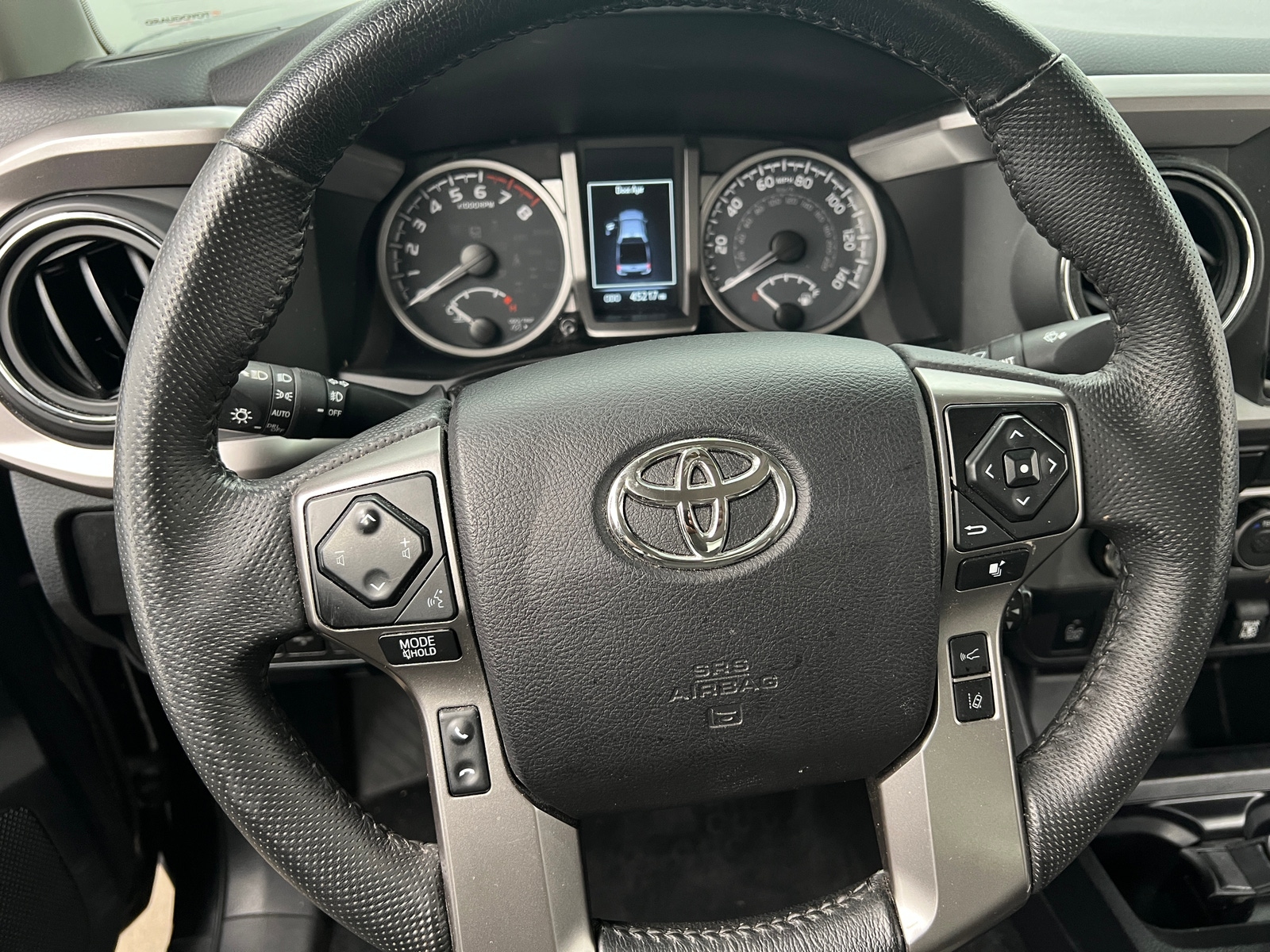Thumbnail: 2022 Toyota Tacoma - 5