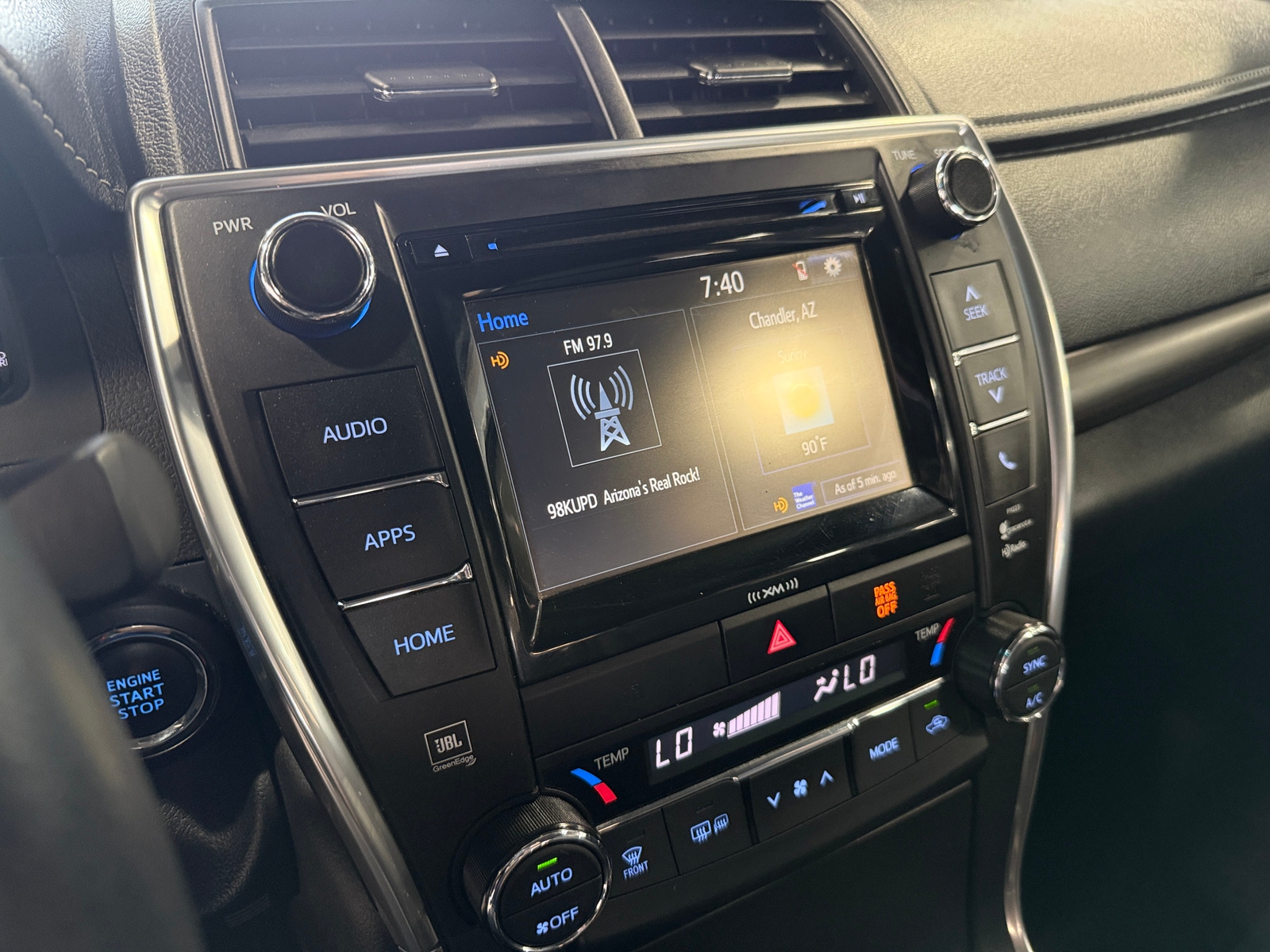 Thumbnail: 2017 Toyota Camry - 3