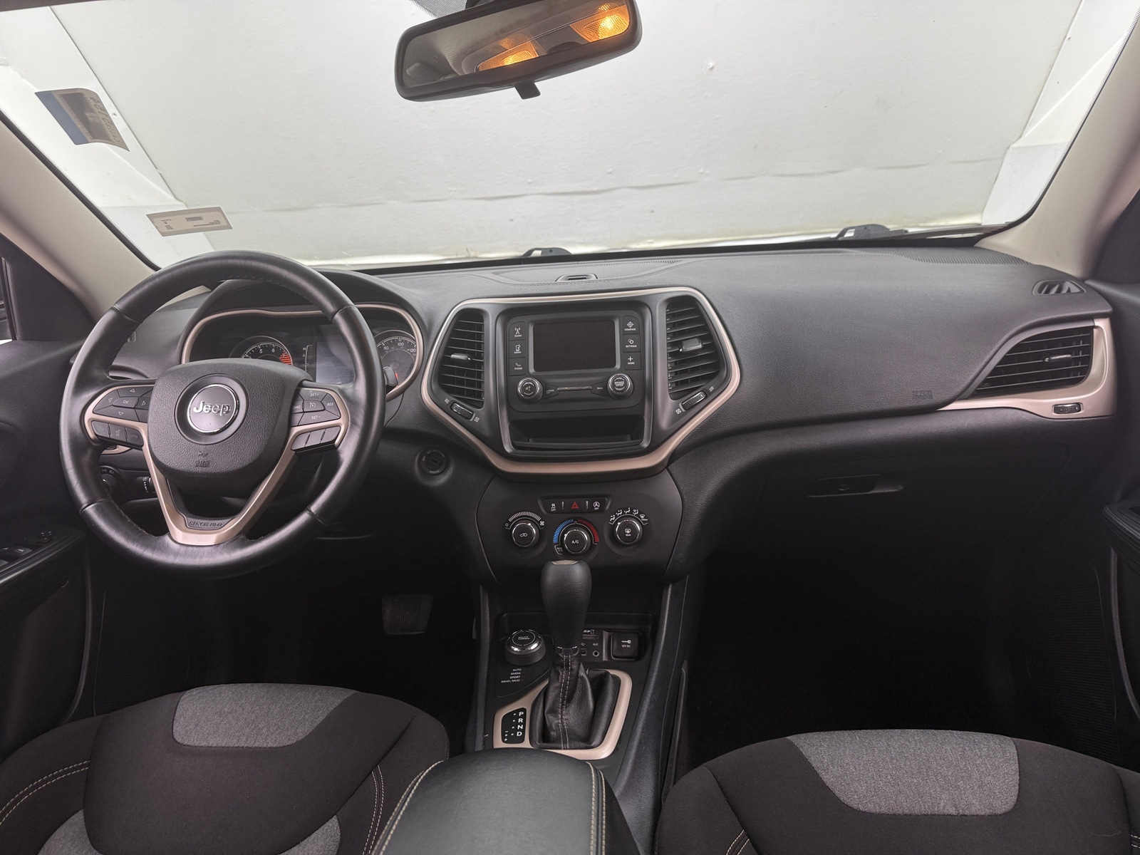 Thumbnail: 2016 Jeep Cherokee - 3