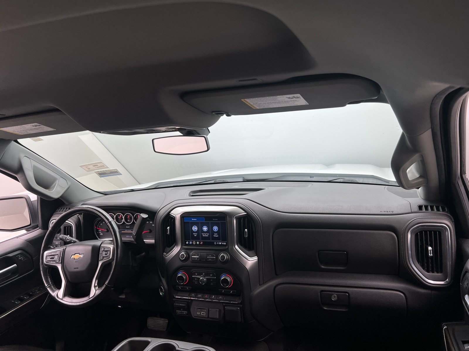 Thumbnail: 2020 Chevrolet Silverado 1500 - 3