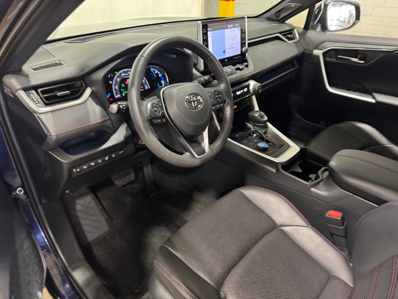 Thumbnail: 2021 Toyota RAV4 - 2