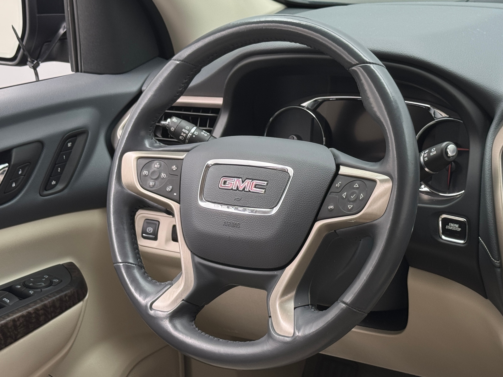 Thumbnail: 2022 GMC Acadia - 4