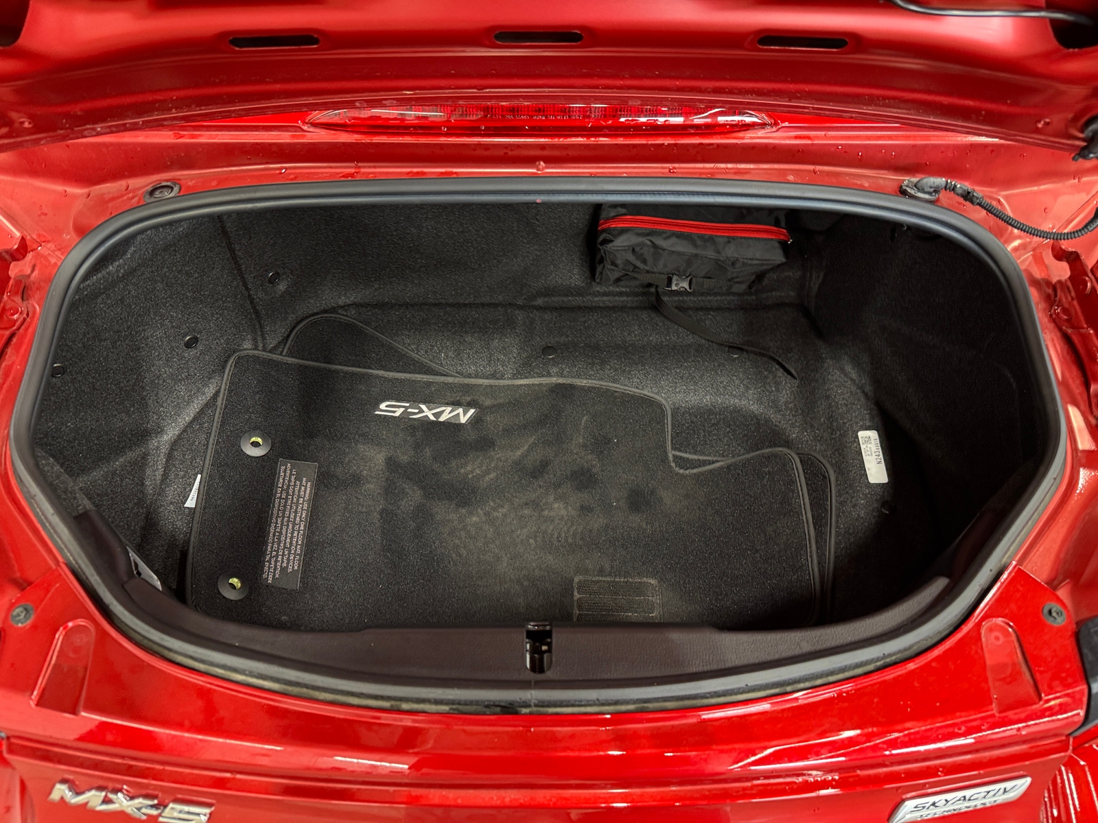 Thumbnail: 2016 Mazda MX-5 Miata - 5