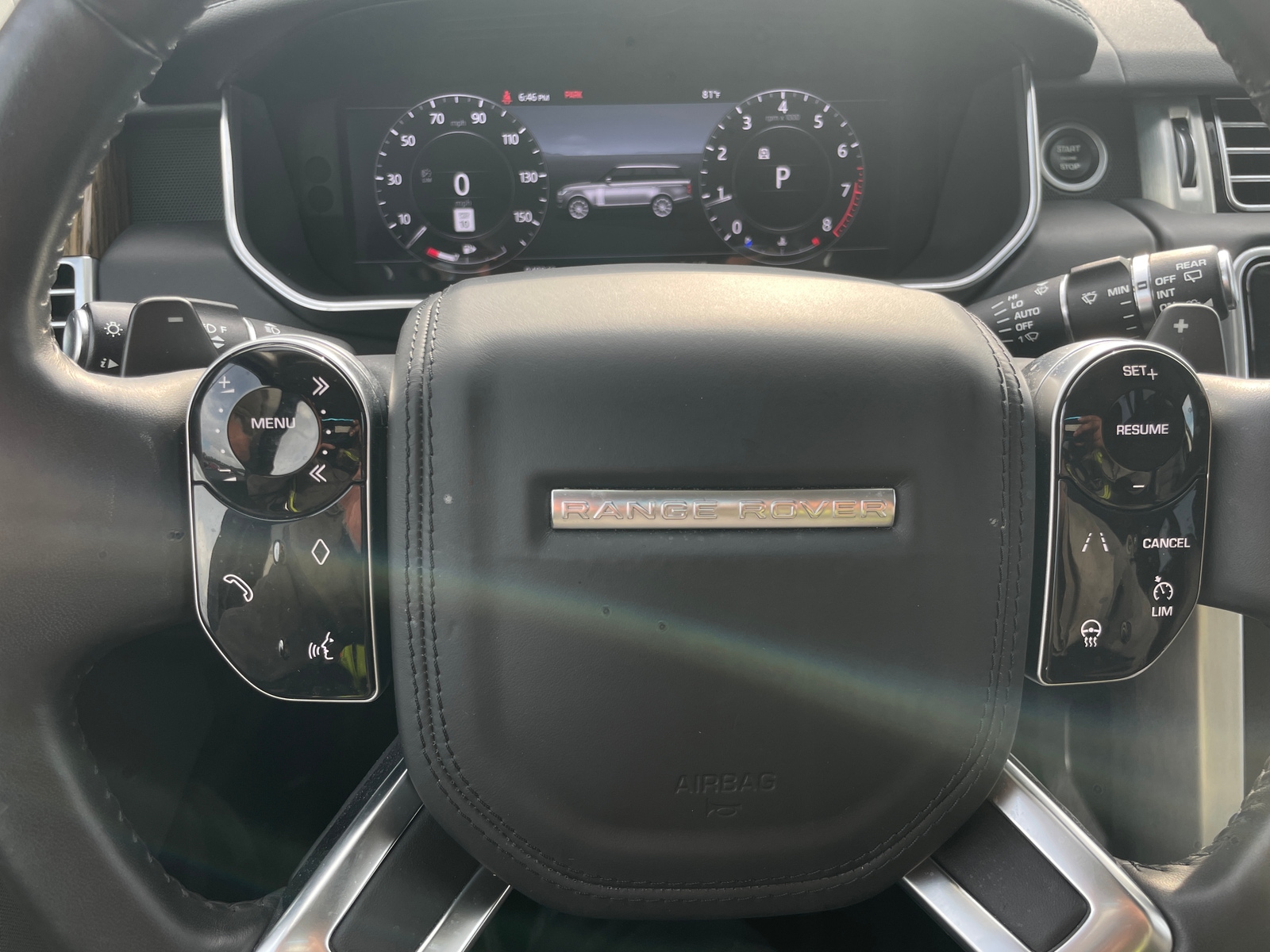 Thumbnail: 2019 Land Rover Range Rover - 4