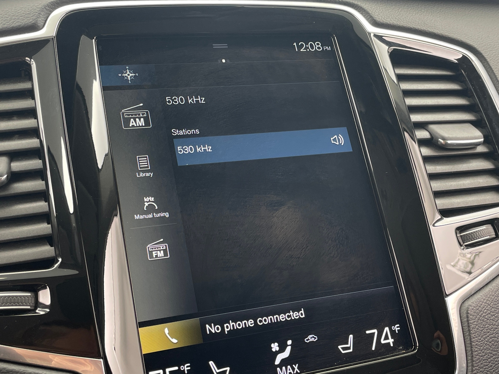 Thumbnail: 2020 Volvo XC90 - 3
