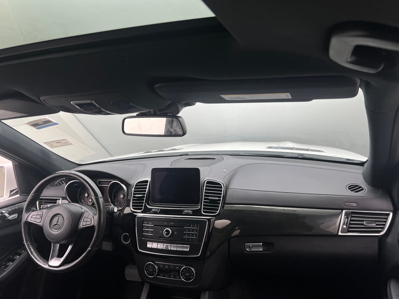 Thumbnail: 2018 Mercedes-Benz GLS - 2