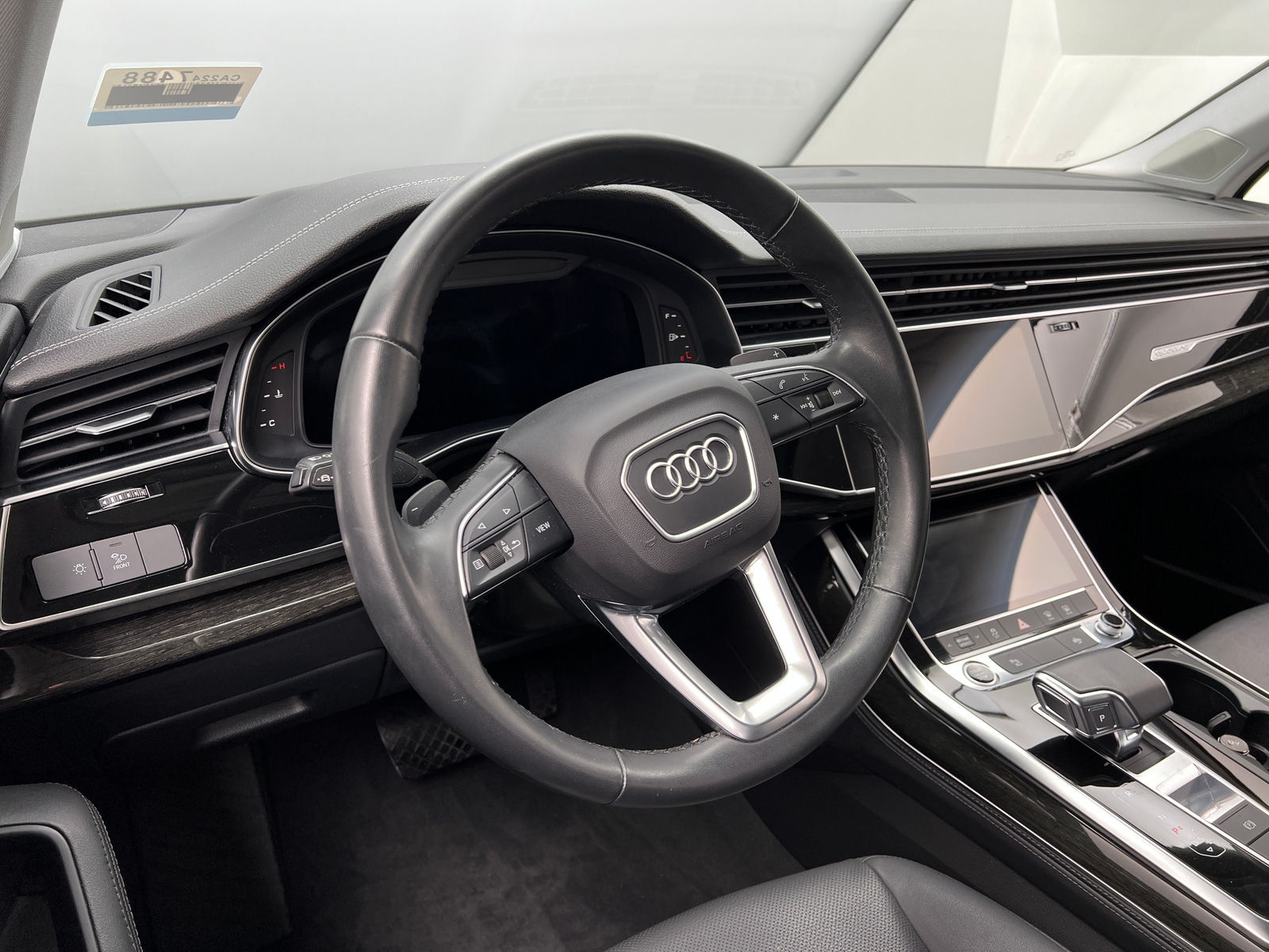 Thumbnail: 2023 Audi Q7 - 4