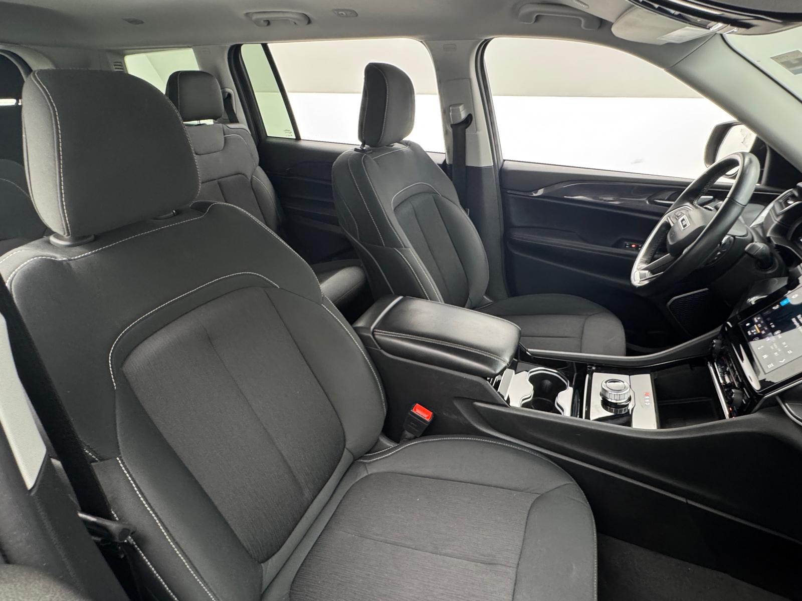Thumbnail: 2021 Jeep Grand Cherokee L - 2