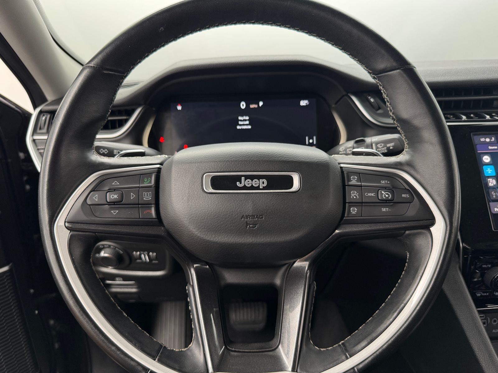 Thumbnail: 2021 Jeep Grand Cherokee L - 5