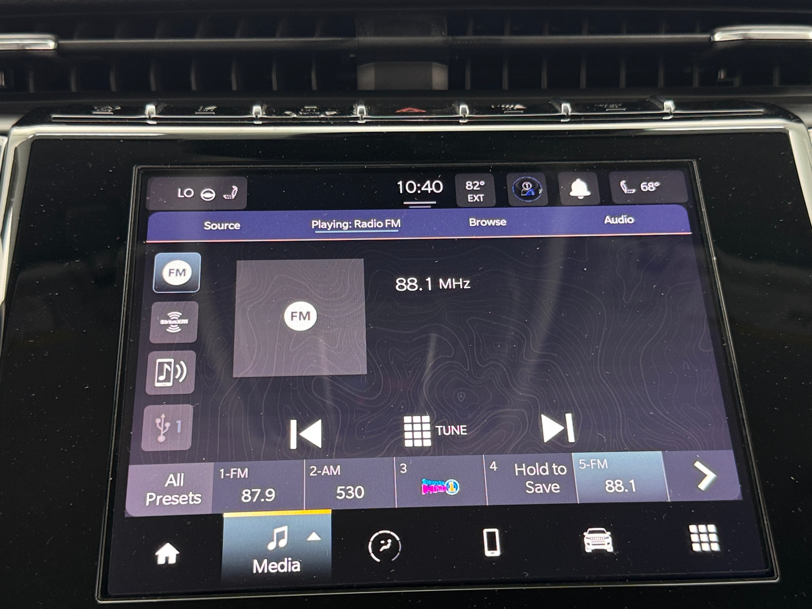 Thumbnail: 2021 Jeep Grand Cherokee L - 4