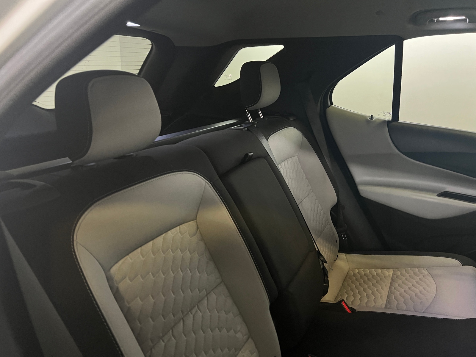Thumbnail: 2020 Chevrolet Equinox - 6